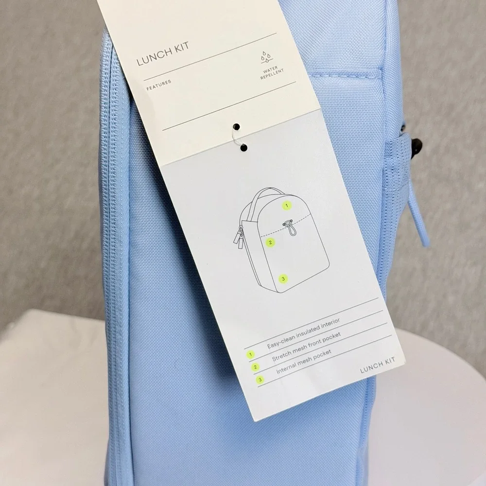 All in Motion Light Blue Insulated Lunch Kit Water Repellent Bag NWT